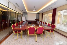 Golden Siyav Hotel