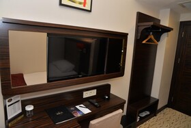Golden Siyav Hotel