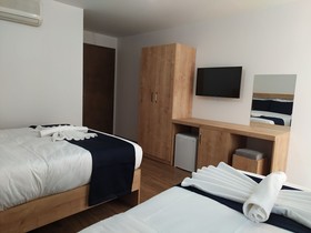 Golden Street Hotel