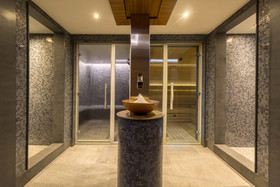 Golden Tulip Istanbul Bayrampasa