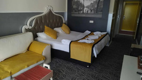 Gold Suite