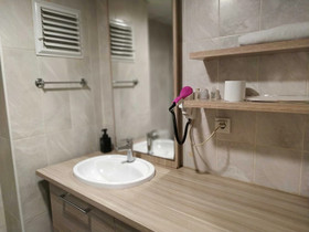 Gold Suite