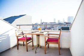 Grand Aras Hotel & Suites