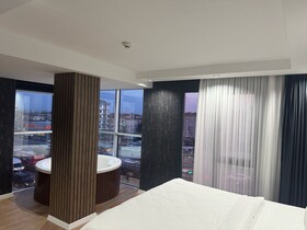 Grand Armada Hotel