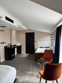 Grand Armada Hotel