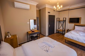 Grand Balyan Hotel & Restaurant