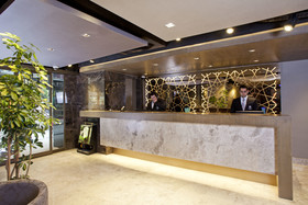 AHC Grand Bazaar Hotel