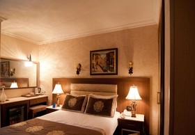 Grand Hilarium Hotel