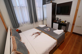 Grand Almira Hotel