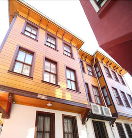 Grand Almira Hotel