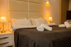 Grand Lara Hotel & Apartments