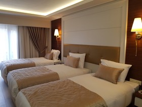 Grand Marcello Hotel