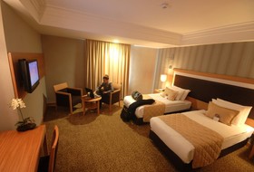 Grand S