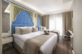 Great Fortune Design Hotel