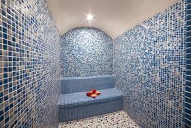 Great Fortune Design Hotel