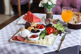 Great Fortune Design Hotel