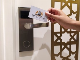 Great Fortune Design Hotel