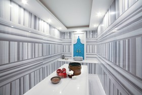 Great Fortune Design Hotel