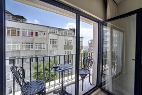 Great Fortune Design Hotel