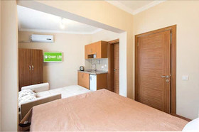 Green Life Apart Hotel