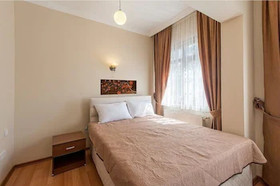 Green Life Apart Hotel