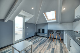 Gris & Verde Suite Hotel