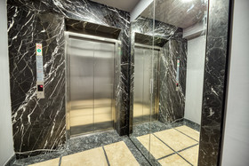 Gris & Verde Suite Hotel