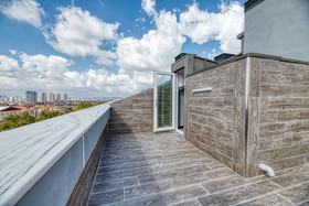 Gris & Verde Suite Hotel