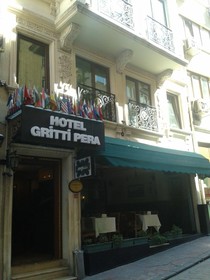 Gritti Pera