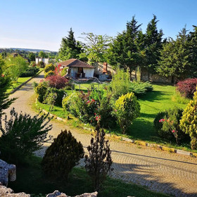 Haznedar Bungalow Hotel