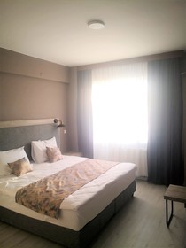 HBS Boutique Hotel  Garden & Restaurant