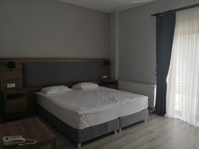 HBS Boutique Hotel  Garden & Restaurant