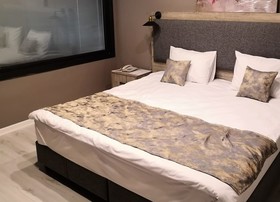 HBS Boutique Hotel  Garden & Restaurant