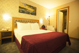 Helikon Business Hotel