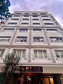 Hexa Suites Hotel