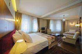 Hippodrome Hotel