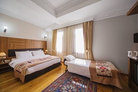 Hippodrome Hotel