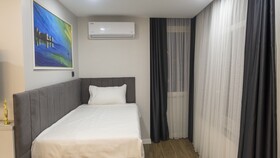 Hodegon Suite
