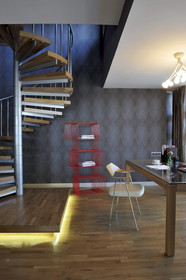 Vernazza Suites Hotel