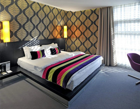 Vernazza Suites Hotel