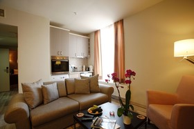 Home Stay Home Sisli