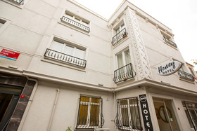 Honey Hotel