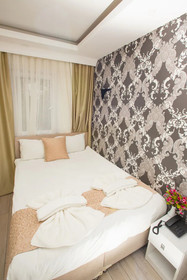 Honey Hotel