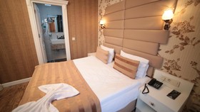 Hotel Black Tulip