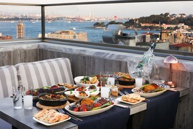 DeCamondo Galata, A Tribute Portfolio Hotel