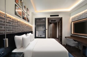 DeCamondo Galata, A Tribute Portfolio Hotel