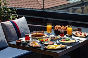 DeCamondo Galata, A Tribute Portfolio Hotel