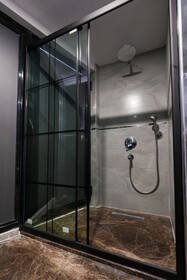 Hotel Kurucesme Business