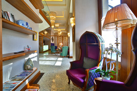 Hotel Momento Golden Horn