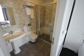 Hotel Naumpasa Konagi